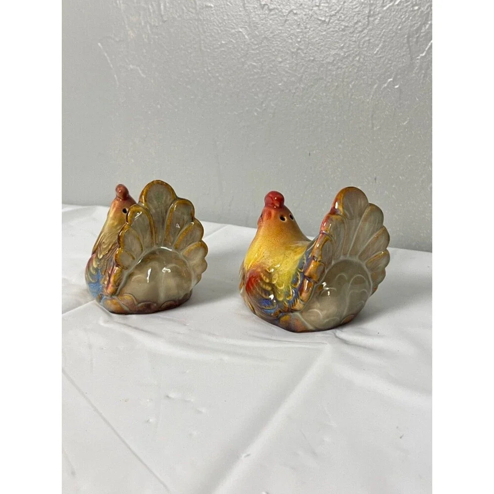 Vintage Hen and Rooster Chicken/Turkey Salt and Pepper Shakers